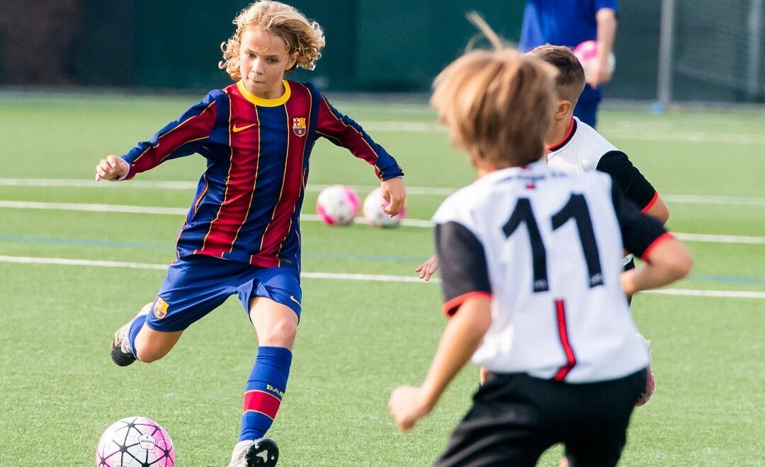 POLSKI TALENT/rocznik 2009/ ROBI FURORĘ W FC BARCELONA